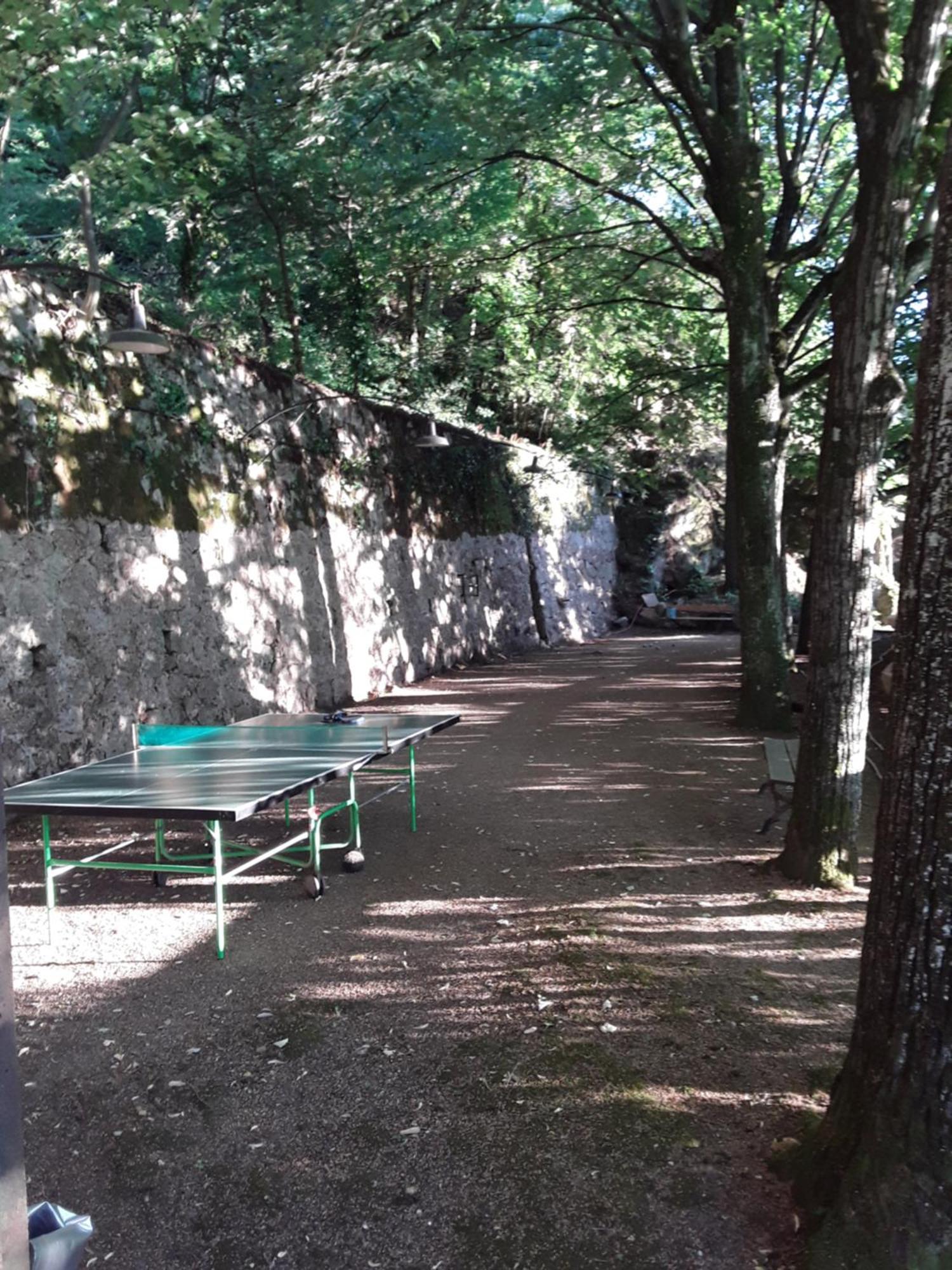 Gite Du Vigneron A La Terrasse Piscine Local Velos تورنو-سور-رون المظهر الخارجي الصورة